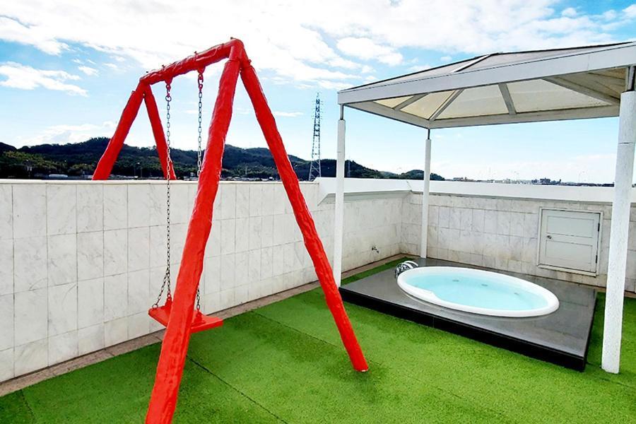 Hotel Neobibi (Adults Only) Himeji Exteriör bild