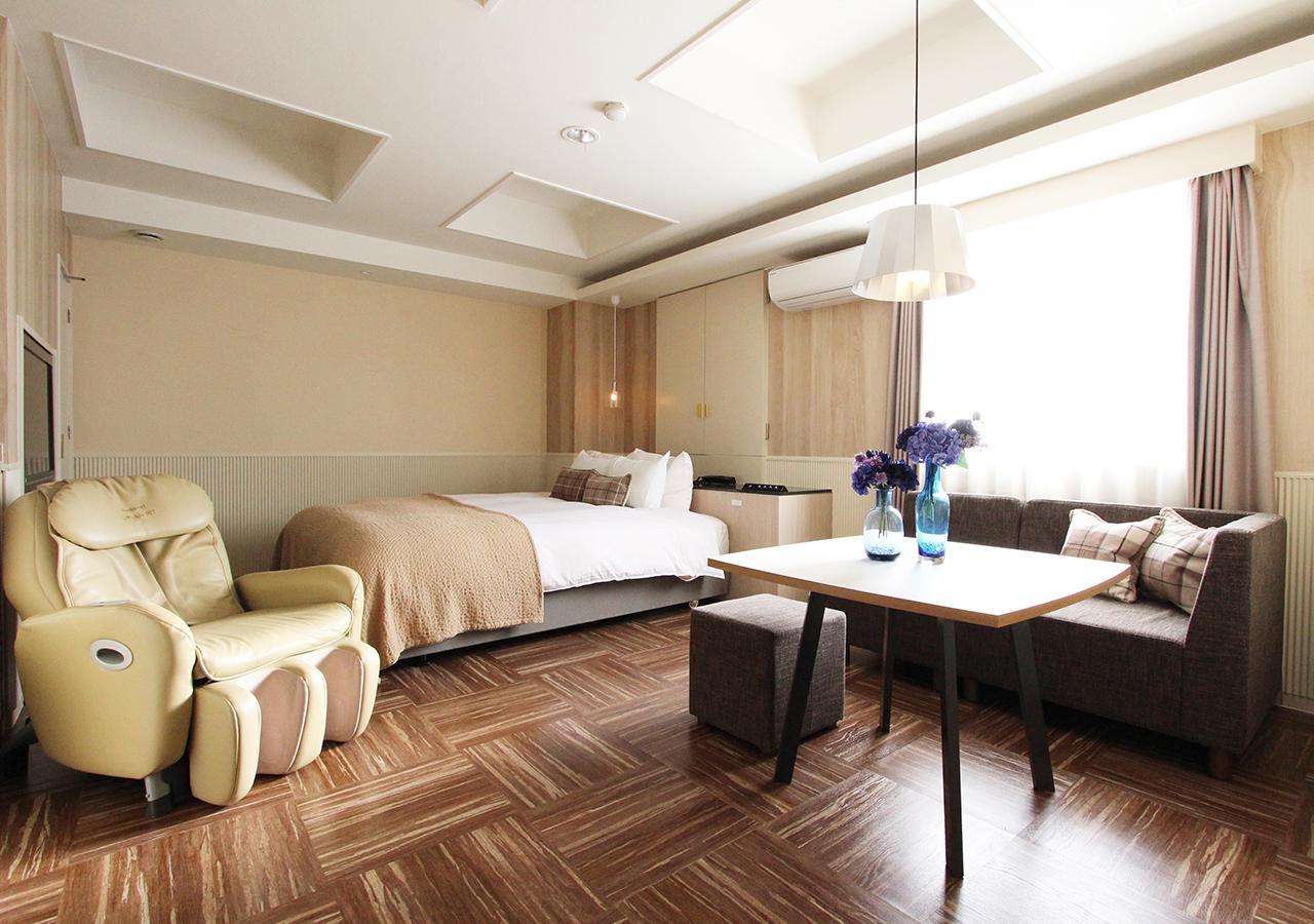 Hotel Neobibi (Adults Only) Himeji Exteriör bild